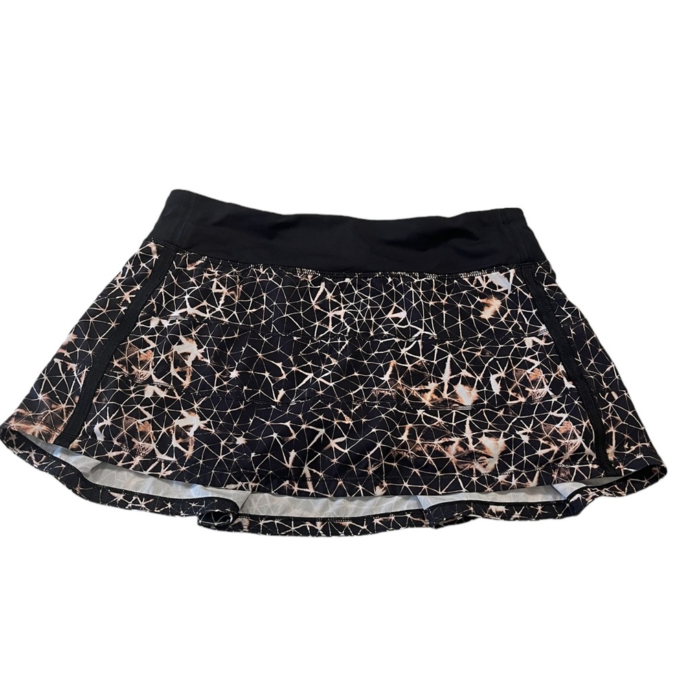 EUC Lululemon Pace Rival Skirt Sugar Crush Multi Black Size 8
